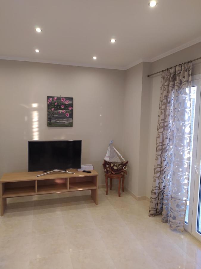 Just Constructed! Villa Gastouni Ngoại thất bức ảnh