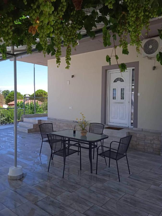 Just Constructed! Villa Gastouni Ngoại thất bức ảnh