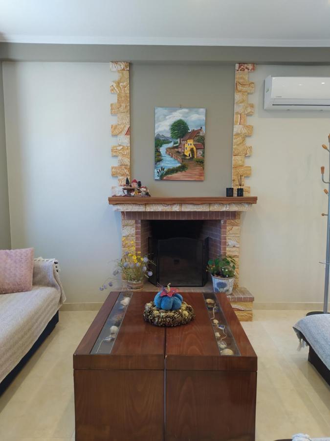 Just Constructed! Villa Gastouni Ngoại thất bức ảnh