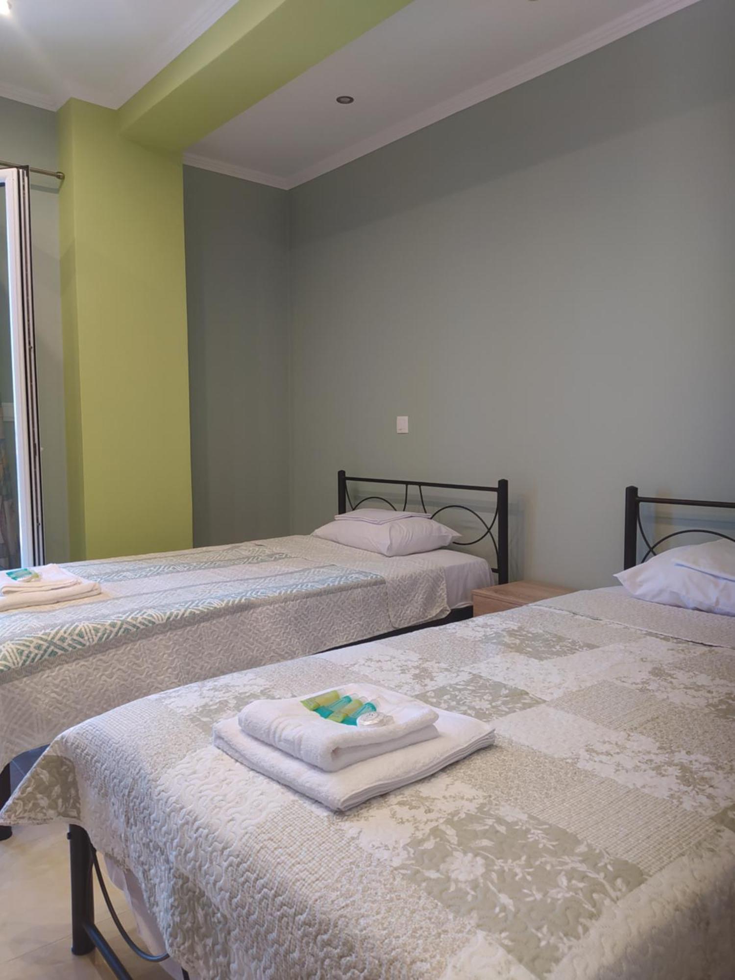 Just Constructed! Villa Gastouni Ngoại thất bức ảnh
